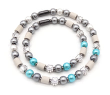 Laden Sie das Bild in den Galerie-Viewer, Tüttel Lütt Bändchen - gegen Zecken und Flöhe