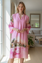 Load image into Gallery viewer, Luftiges Kleid mit italienischem Print