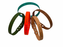 Laden Sie das Bild in den Galerie-Viewer, KvK - Robustes Halsband mit Laserprint Sylt