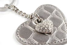 Laden Sie das Bild in den Galerie-Viewer, Herz Schlüsselanhänger Keychain Heart