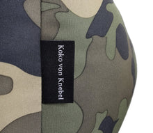 Laden Sie das Bild in den Galerie-Viewer, Super Soft Dog Lounge im stylischen Camo Design