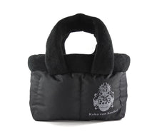 Laden Sie das Bild in den Galerie-Viewer, Max's Hamper Carrier - traumhafte Hundetasche