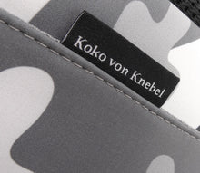 Load image into Gallery viewer, Sanna Tote Bag - Softshell in different colors