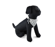 Laden Sie das Bild in den Galerie-Viewer, Handcrafted Scarope mit Herzen