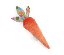 Laden Sie das Bild in den Galerie-Viewer, Plüschkarotte mit Quietscher
