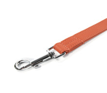 Laden Sie das Bild in den Galerie-Viewer, KvK Handcrafted - City Leine - Kurzführer