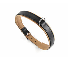 Laden Sie das Bild in den Galerie-Viewer, KvK Handcrafted - Halsband Klassik Curved Black Edition