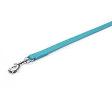 Laden Sie das Bild in den Galerie-Viewer, KvK Handcrafted - Klassik Curved Collar - Bling Türkis