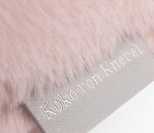Laden Sie das Bild in den Galerie-Viewer, Donut Cushion Pink - Hundekissen