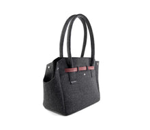 Laden Sie das Bild in den Galerie-Viewer, Koko - Two-In-One - Hand & Dog Bag Felt