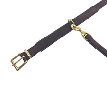 Laden Sie das Bild in den Galerie-Viewer, KvK Handcrafted - Klassik Curved Collar Nubuk