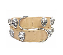 Laden Sie das Bild in den Galerie-Viewer, KvK Handcrafted - Beige Skull Masterpiece Silver