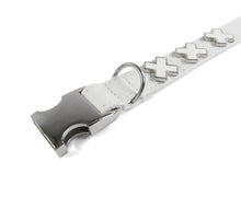 Laden Sie das Bild in den Galerie-Viewer, KvK - Clic Deluxe - Cross Edition