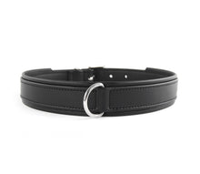 Laden Sie das Bild in den Galerie-Viewer, KvK Handcrafted - Halsband Klassik Curved Black Edition