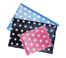 Laden Sie das Bild in den Galerie-Viewer, Star Snuggle Blanket 2-Ply Super Soft