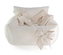 Laden Sie das Bild in den Galerie-Viewer, Super Soft Dog Lounge - Travel Set