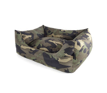 Laden Sie das Bild in den Galerie-Viewer, Super Soft Dog Lounge im stylischen Camo Design
