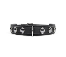 Load image into Gallery viewer, Handcrafted - Collar Classic Curved Hematite Edition
